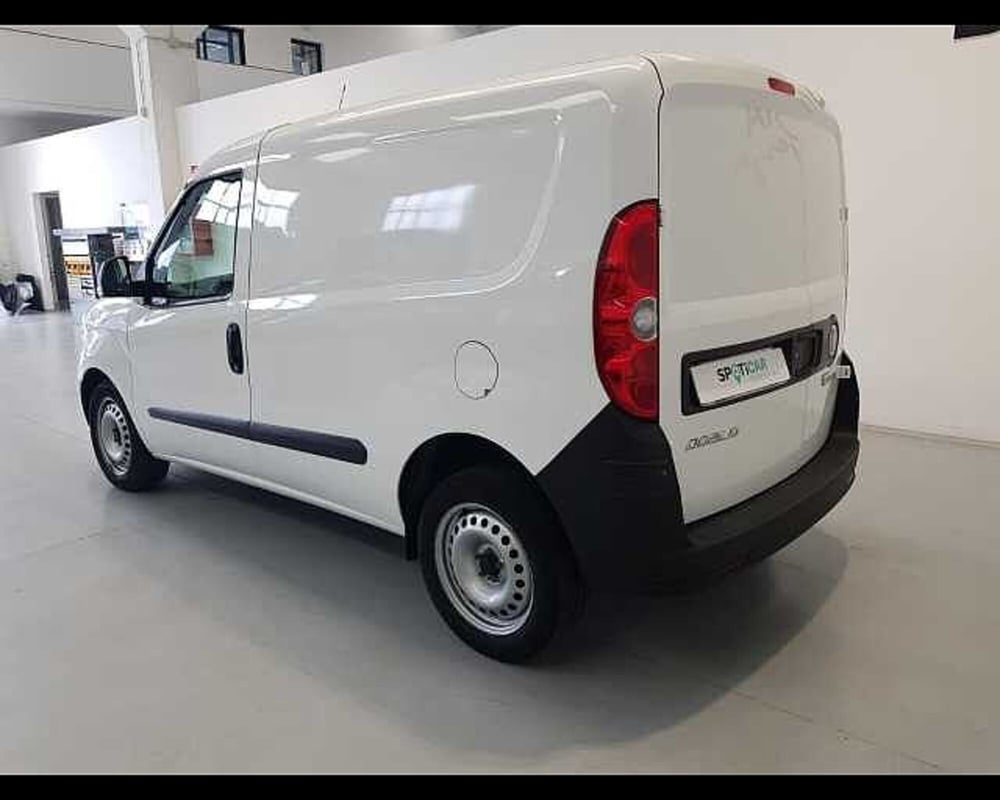 Fiat Doblò Furgone usata a Milano (4)