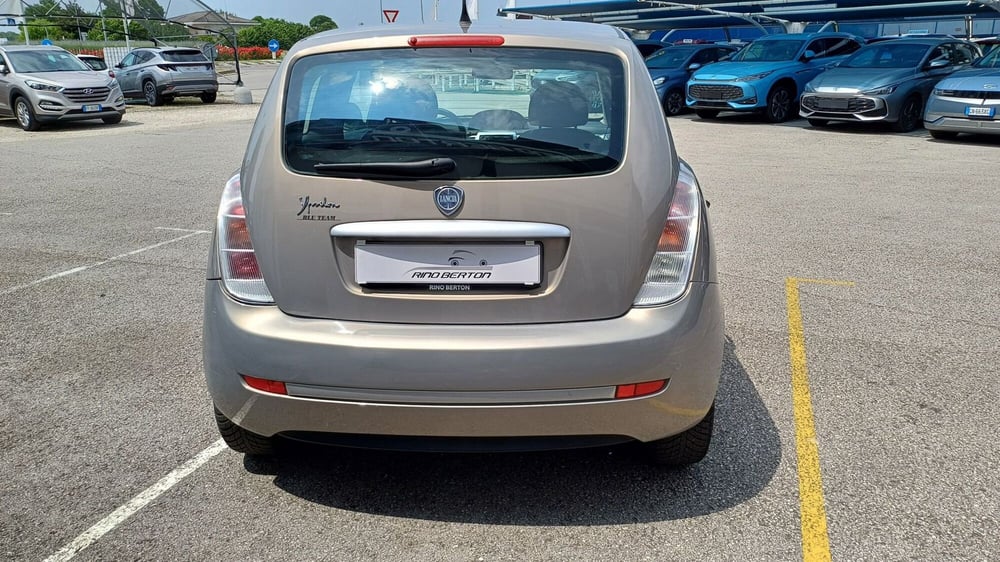Lancia Ypsilon usata a Padova (4)