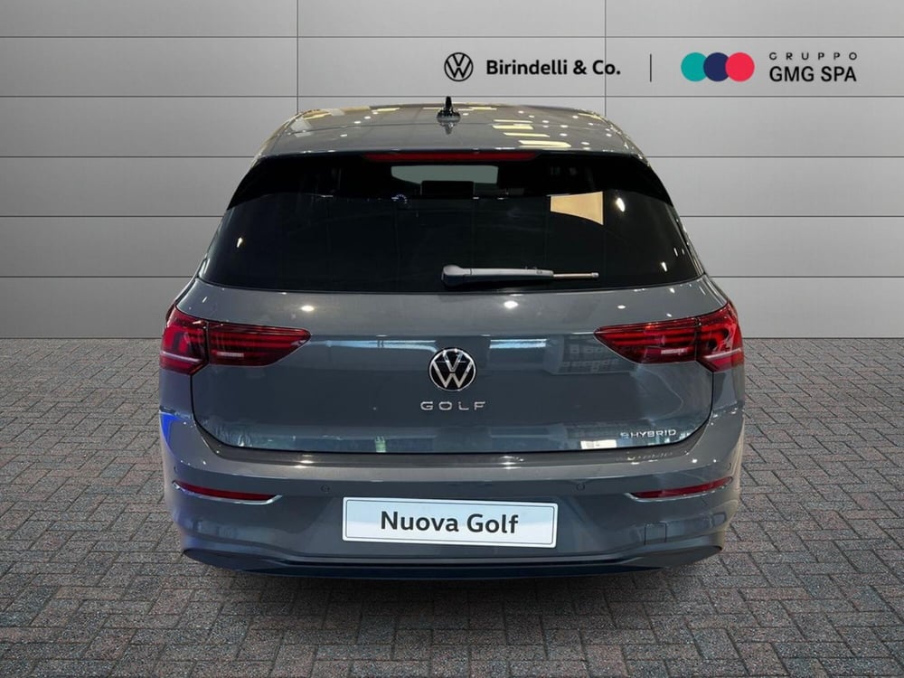 Volkswagen Golf nuova a Prato (4)