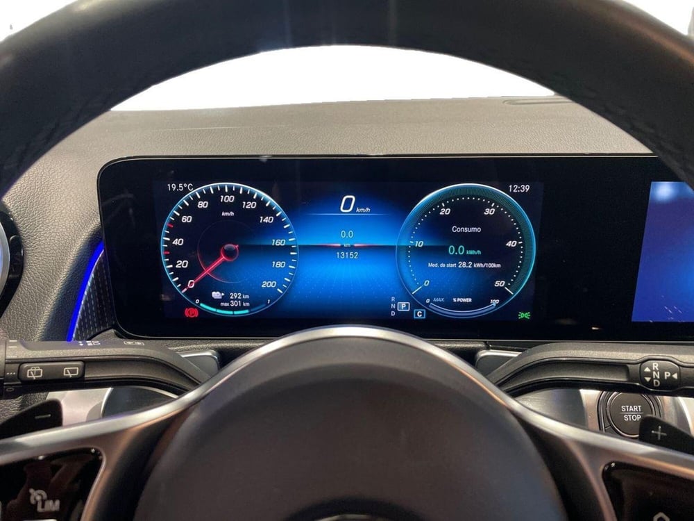 Mercedes-Benz EQB usata a Firenze (13)