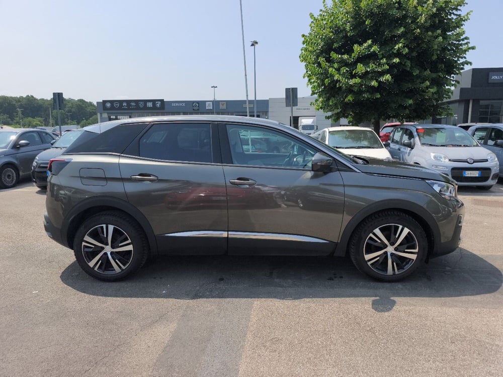 Peugeot 3008 usata a Frosinone (7)