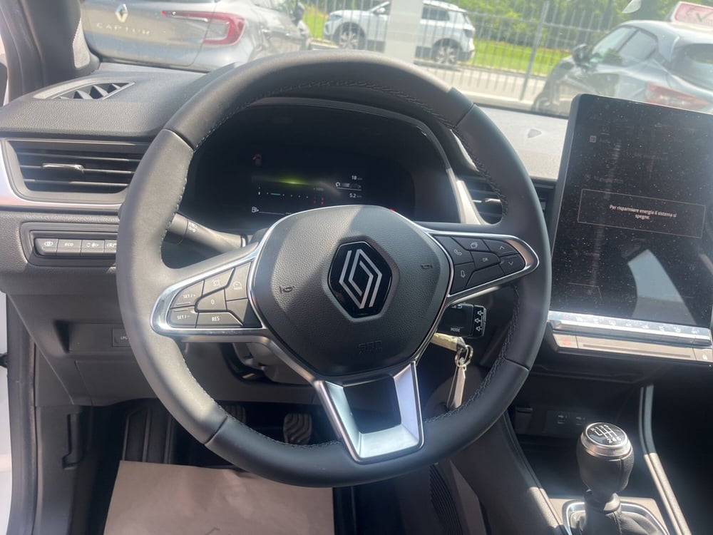 Renault Captur nuova a L'Aquila (18)