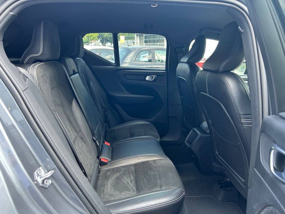 Volvo XC40 usata a Ancona (13)