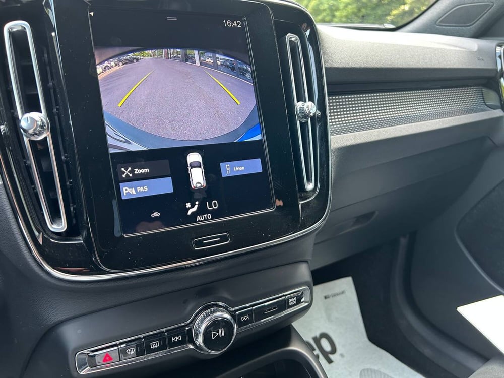 Volvo XC40 usata a Ancona (16)