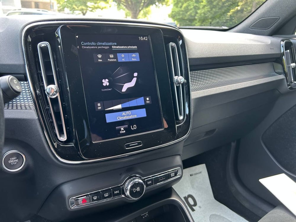Volvo XC40 usata a Ancona (17)