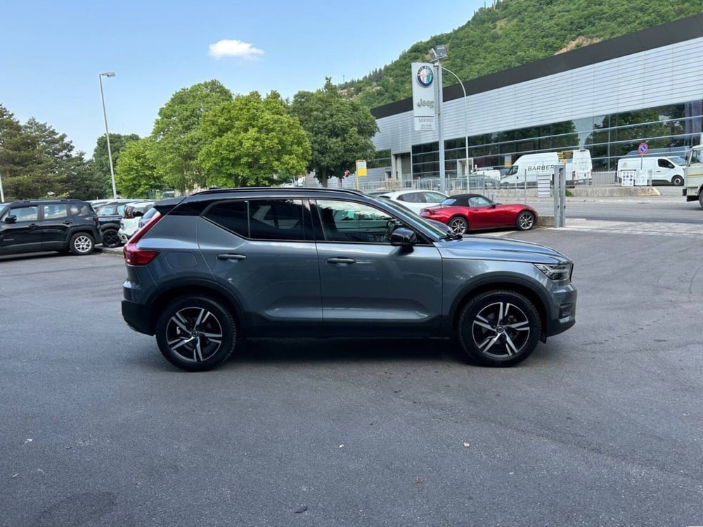 Volvo XC40 usata a Ancona (4)