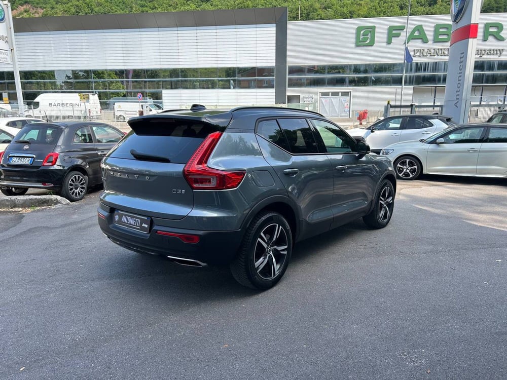 Volvo XC40 usata a Ancona (5)
