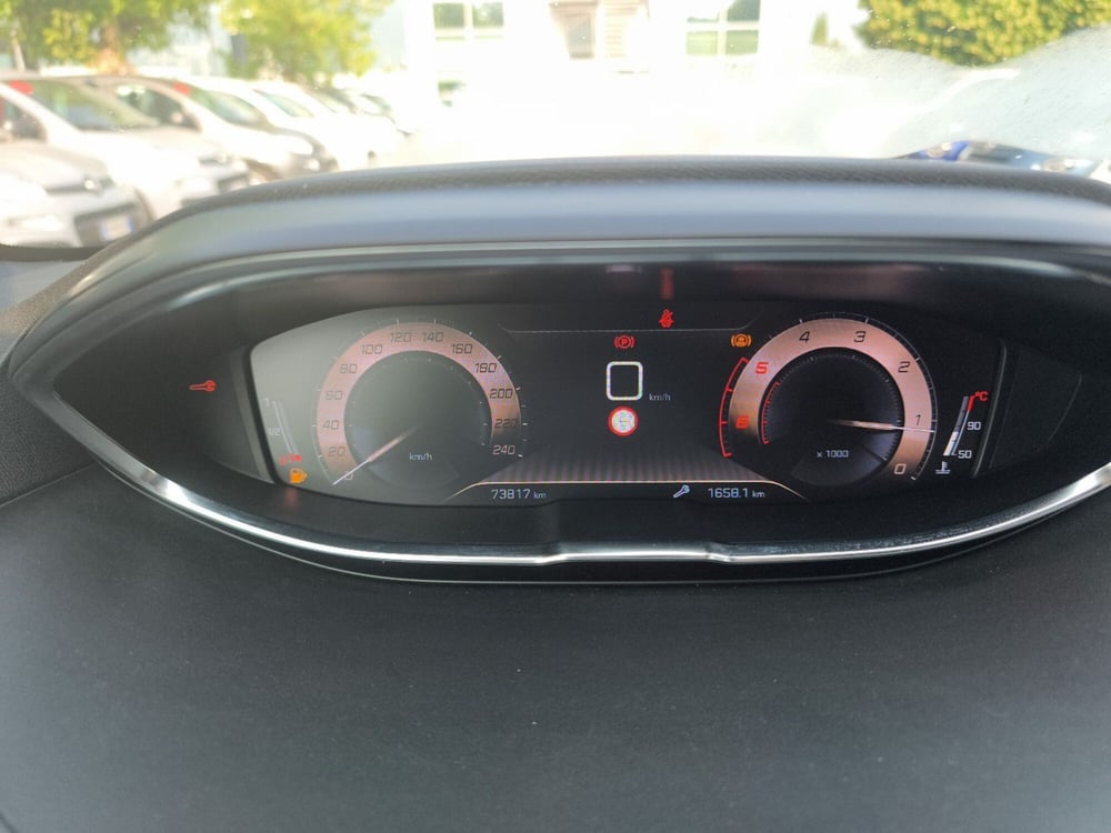 Peugeot 3008 usata a Frosinone (15)
