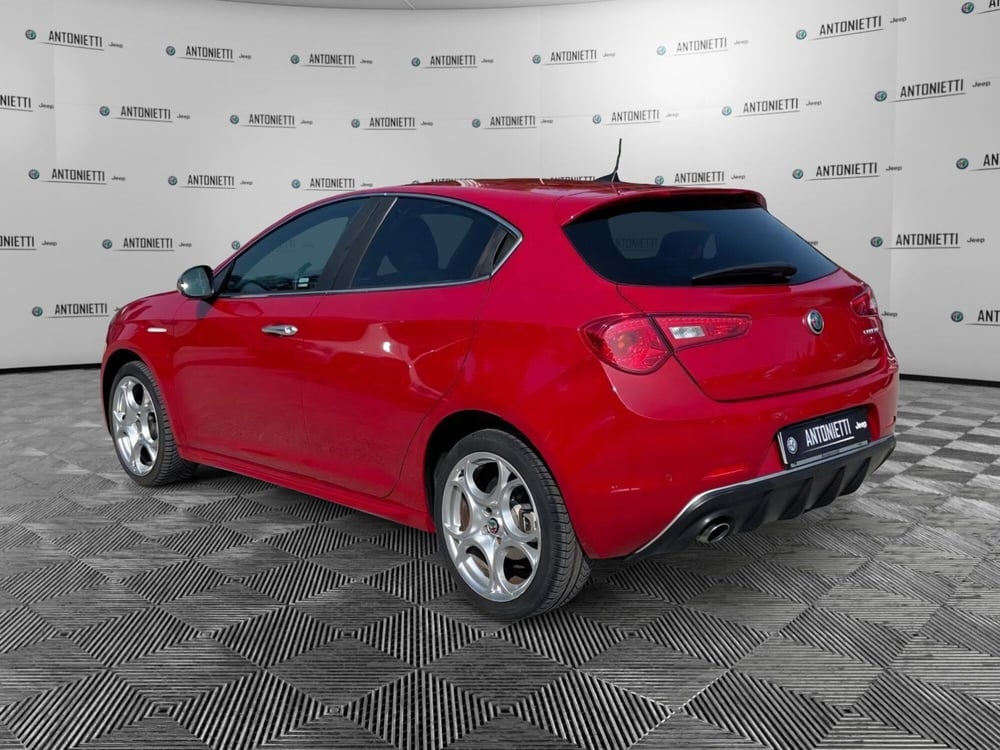 Alfa Romeo Giulietta usata a Ancona (7)