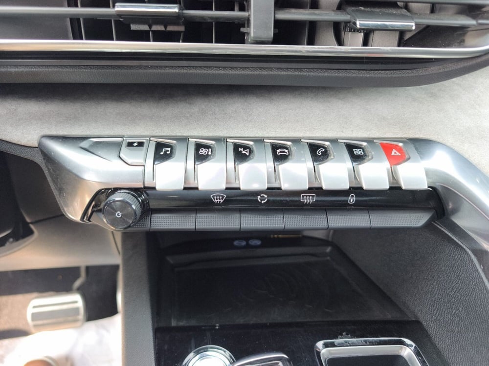 Peugeot 3008 usata a Frosinone (19)
