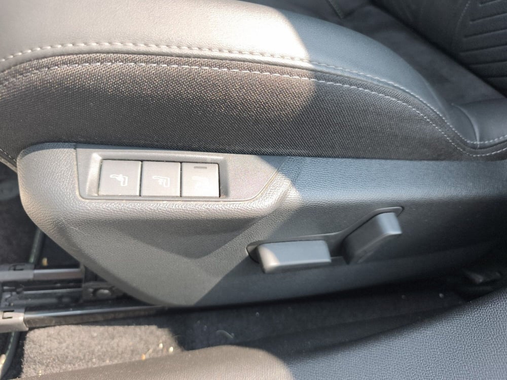 Peugeot 2008 usata a Frosinone (14)