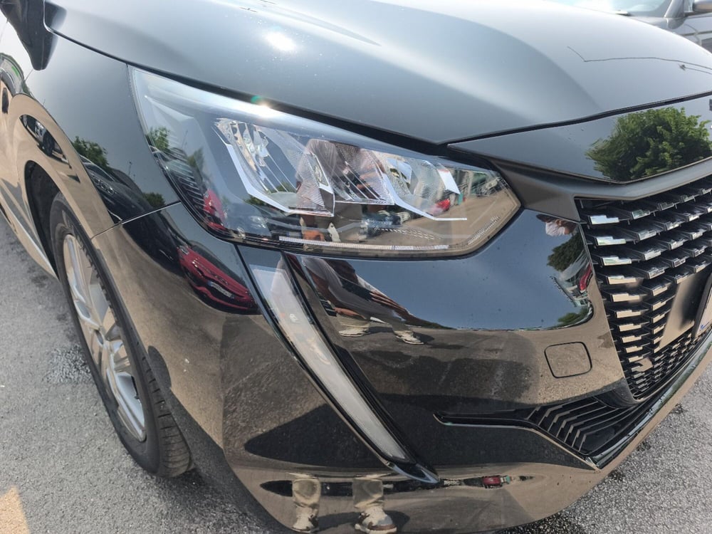 Peugeot 208 usata a Frosinone (9)