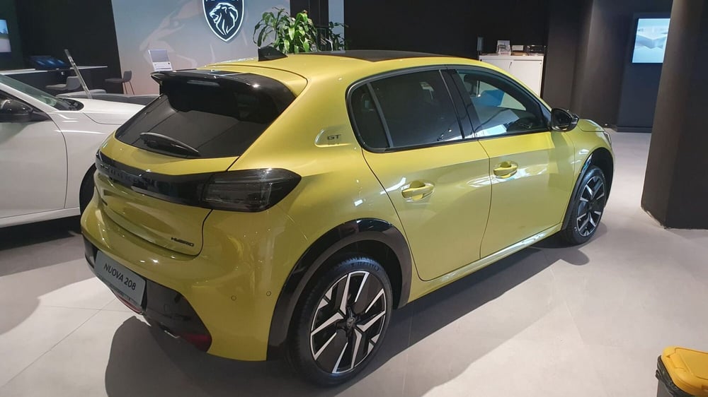 Peugeot 208 nuova a Frosinone (7)