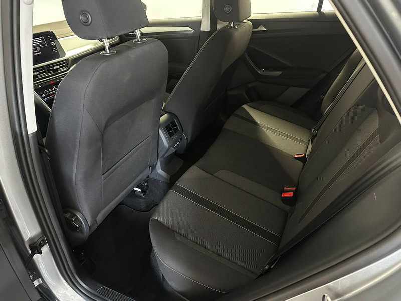 Volkswagen T-Roc usata a L'Aquila (11)