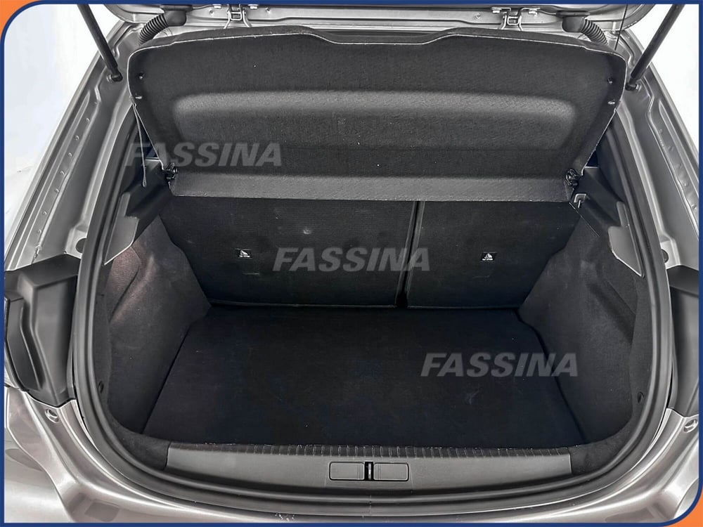 Peugeot 208 usata a Milano (12)