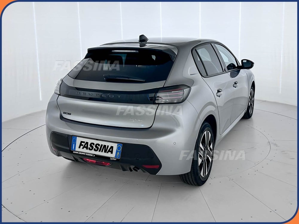 Peugeot 208 usata a Milano (6)