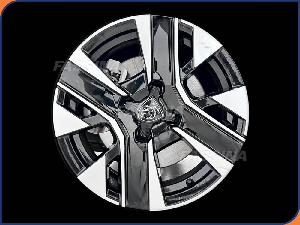 Peugeot 208 usata a Milano (7)