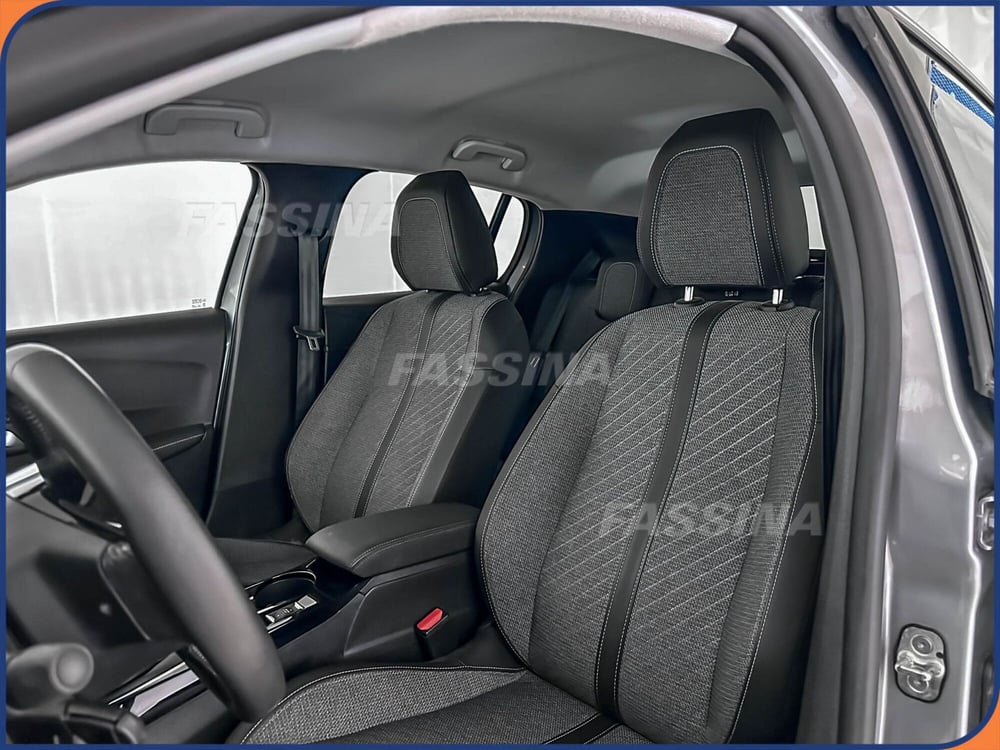 Peugeot 208 usata a Milano (8)