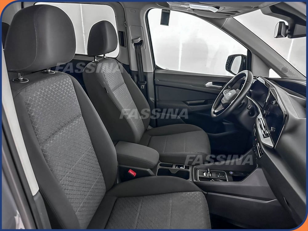 Ford Tourneo Connect usata a Milano (14)