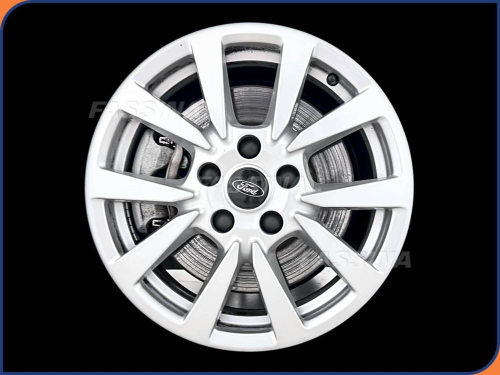 Ford Tourneo Connect usata a Milano (7)