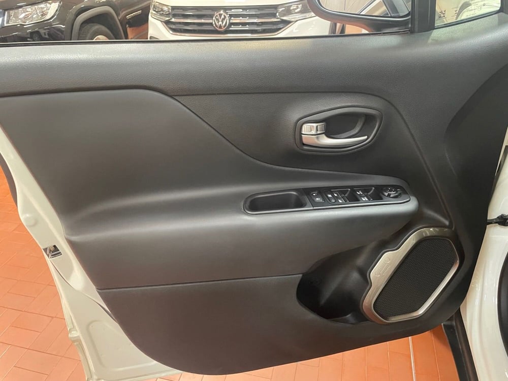 Jeep Renegade usata a Lucca (9)