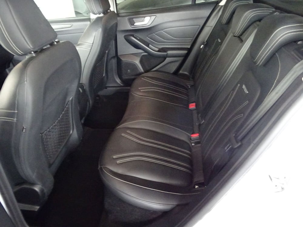 Ford Focus usata a Lucca (11)