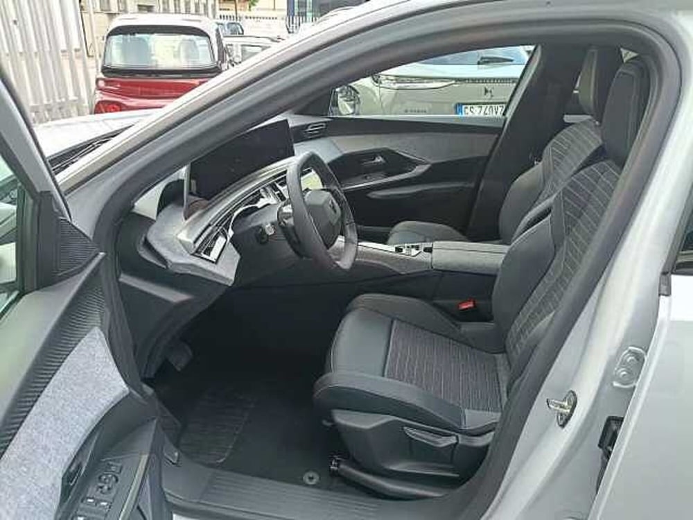 Peugeot 3008 nuova a Milano (10)