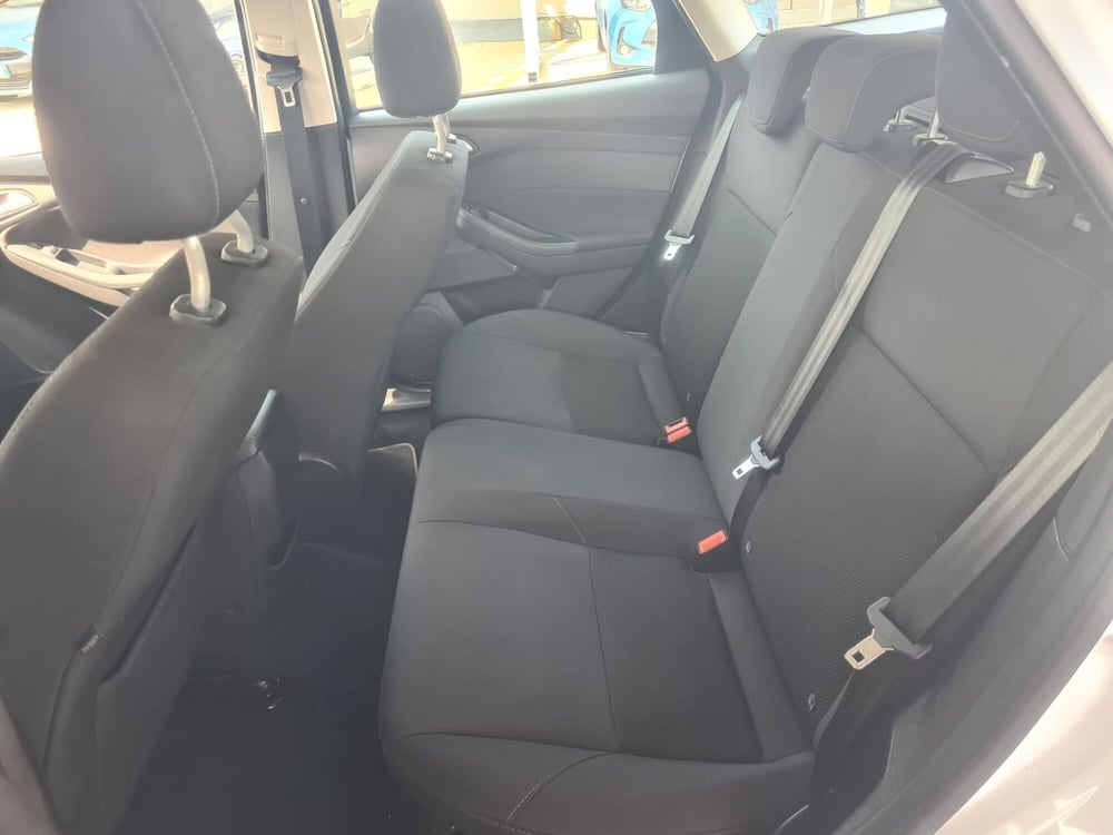 Ford Focus Station Wagon usata a Cagliari (8)