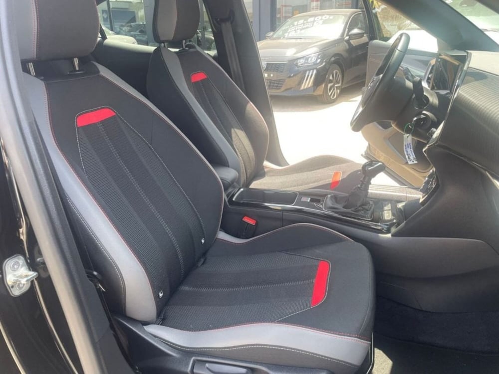 Opel Mokka usata a Foggia (15)