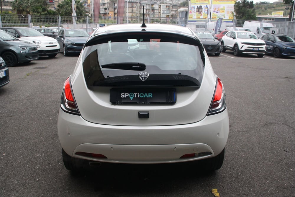 Lancia Ypsilon usata a Catania (4)