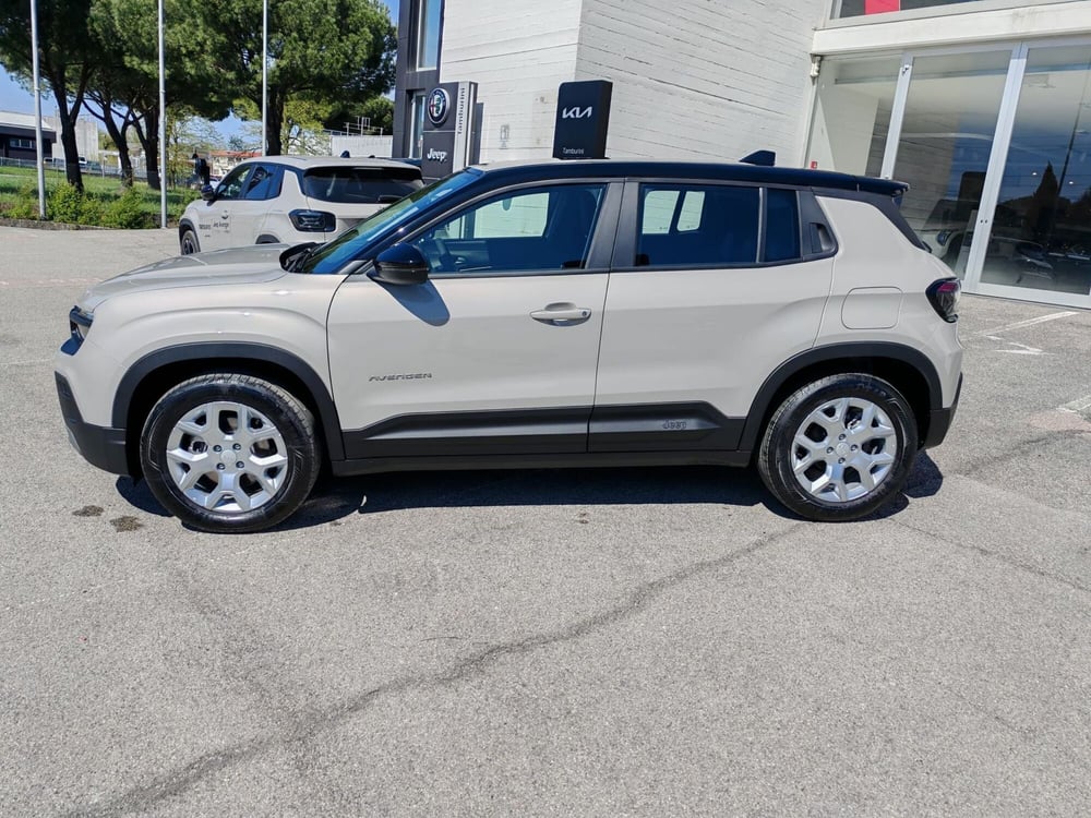 Jeep Avenger nuova a Arezzo (4)