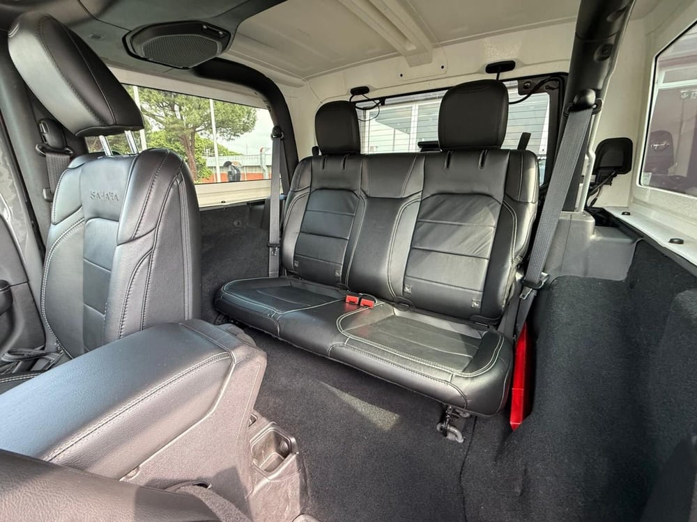 Jeep Wrangler usata a Arezzo (16)