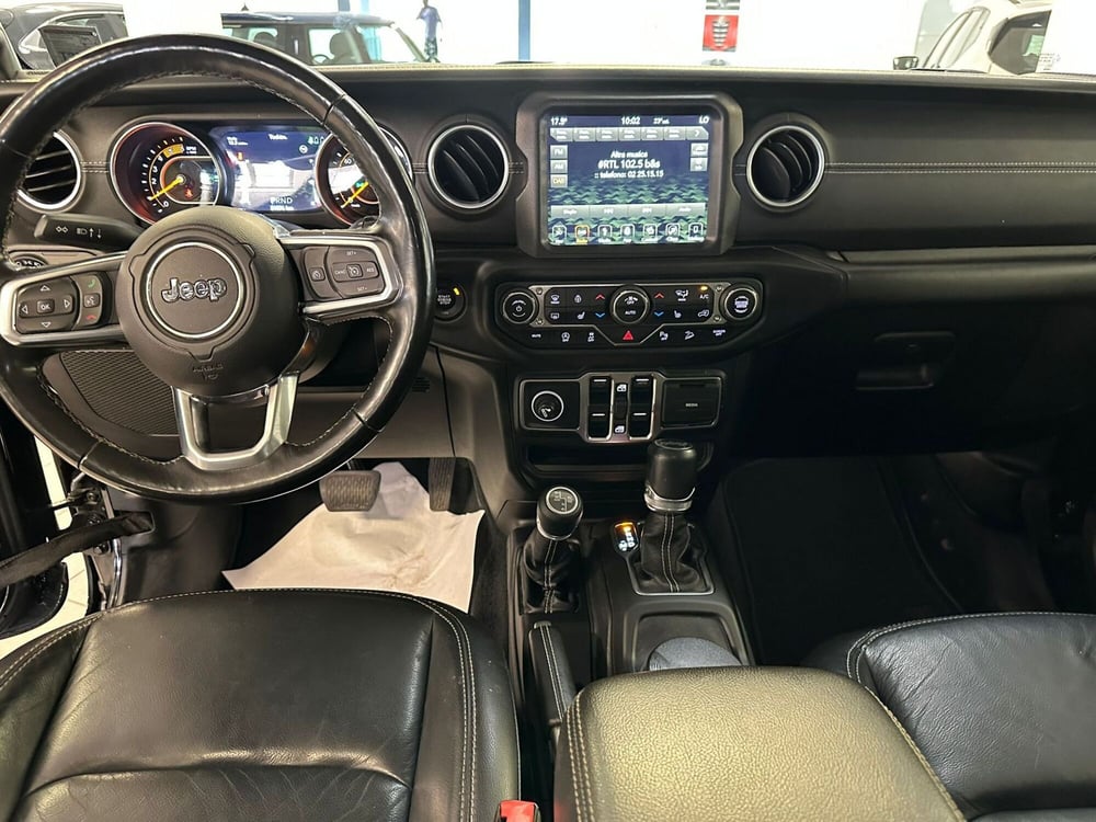 Jeep Wrangler Unlimited usata a Arezzo (9)