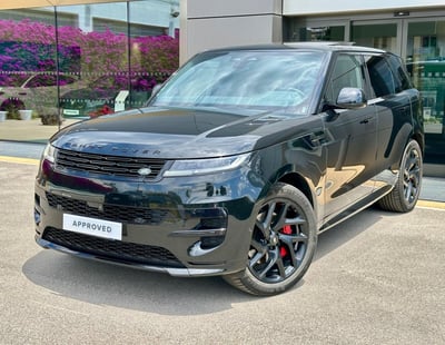 Land Rover Range Rover Sport 3.0D l6 300 CV HSE Dynamic Stealth del 2022 usata a Bari