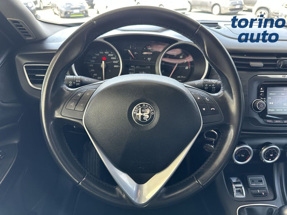 Alfa Romeo Giulietta usata a Torino (17)