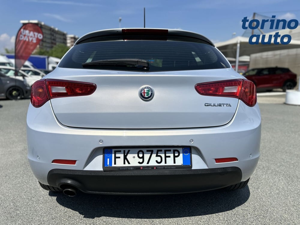 Alfa Romeo Giulietta usata a Torino (6)
