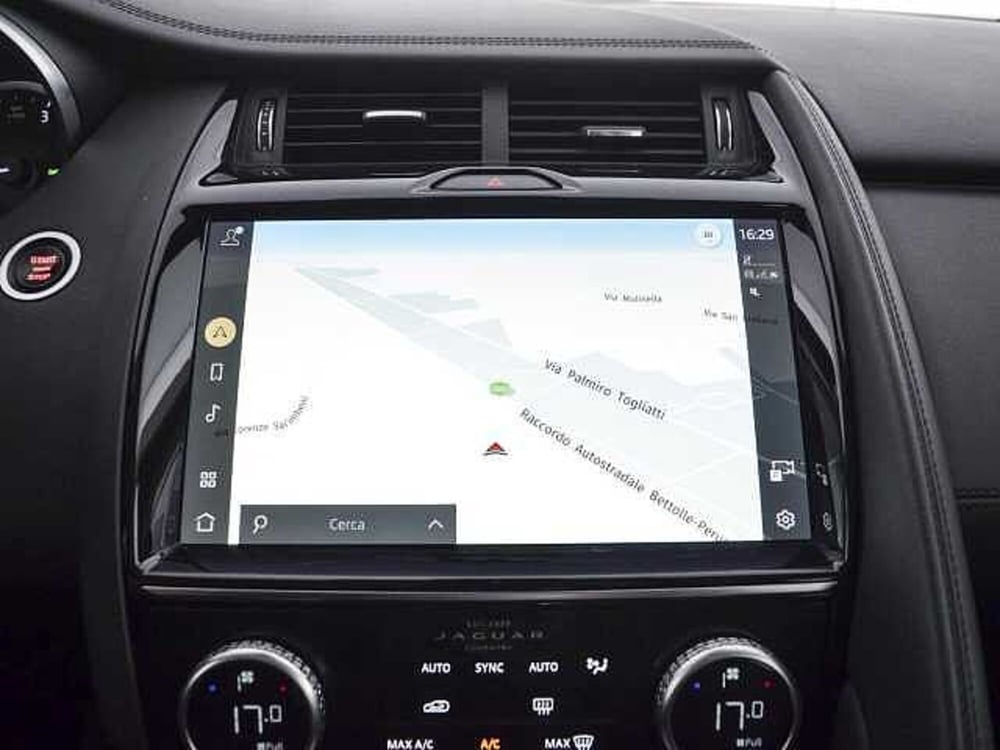 Jaguar E-Pace usata a Perugia (19)