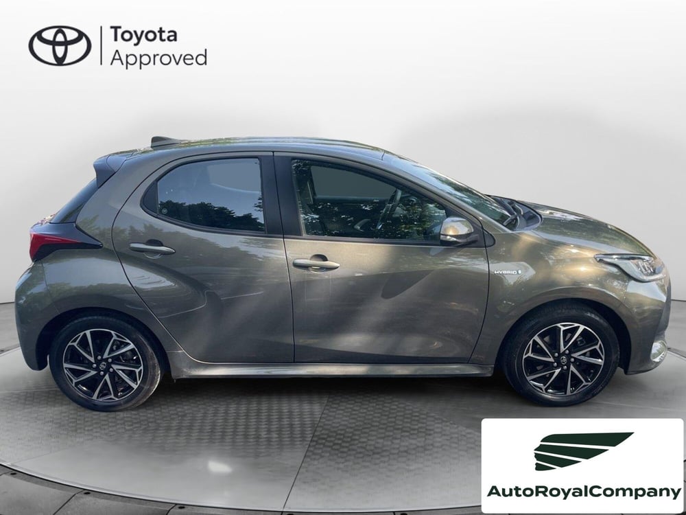 Toyota Yaris usata a Roma (7)