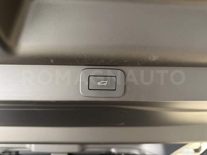 Land Rover Range Rover usata a Forlì-Cesena (17)