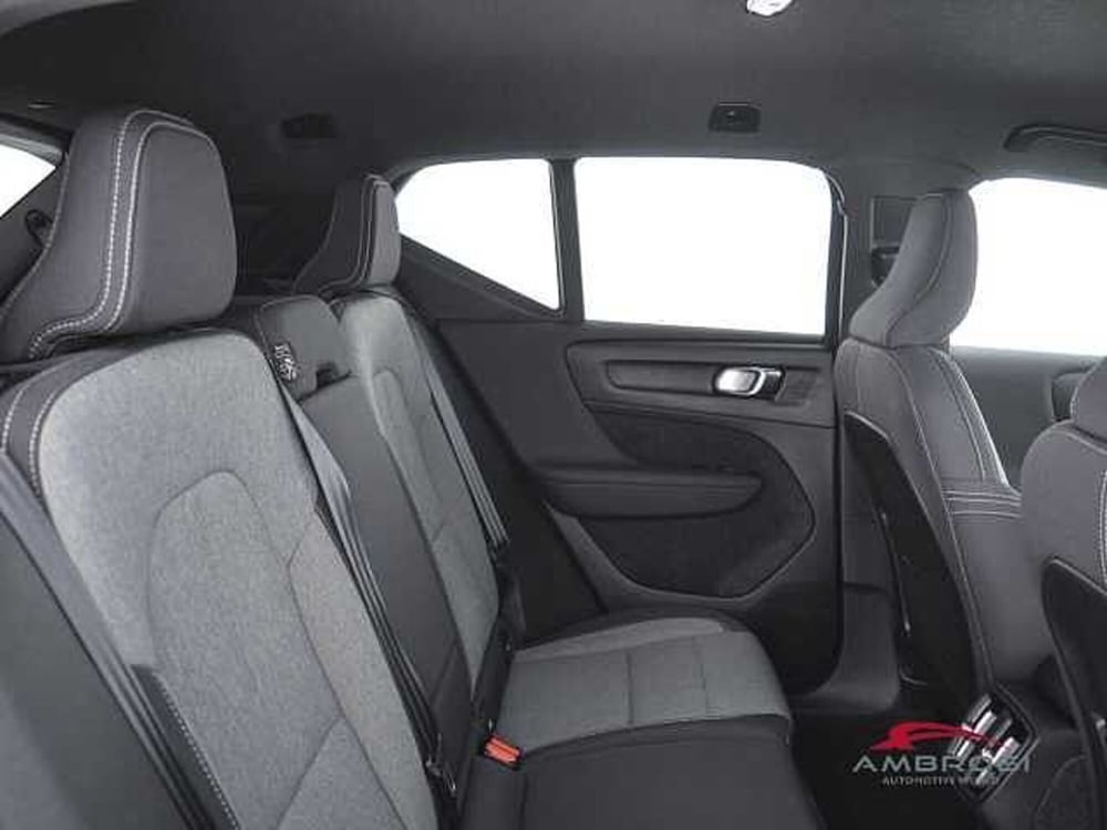 Volvo XC40 usata a Perugia (11)