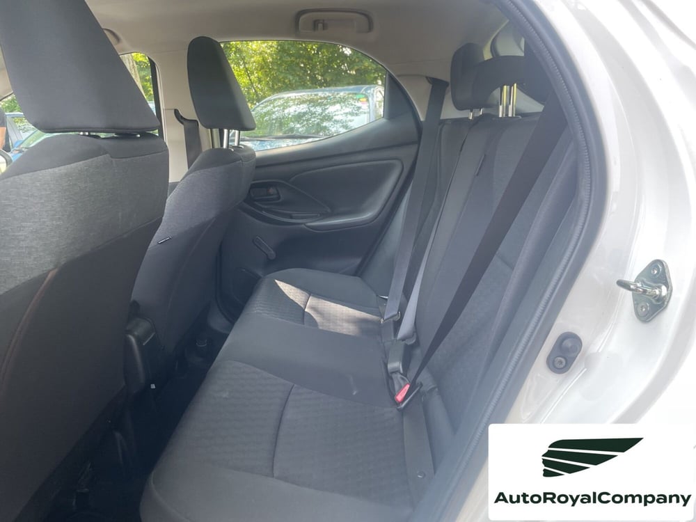 Toyota Yaris usata a Roma (11)