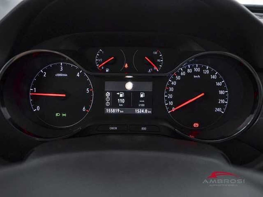 Opel Crossland X usata a Perugia (13)