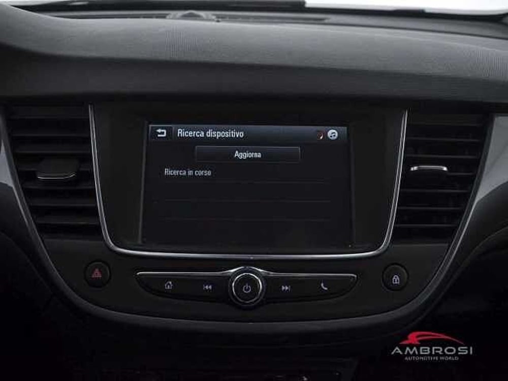 Opel Crossland X usata a Perugia (16)