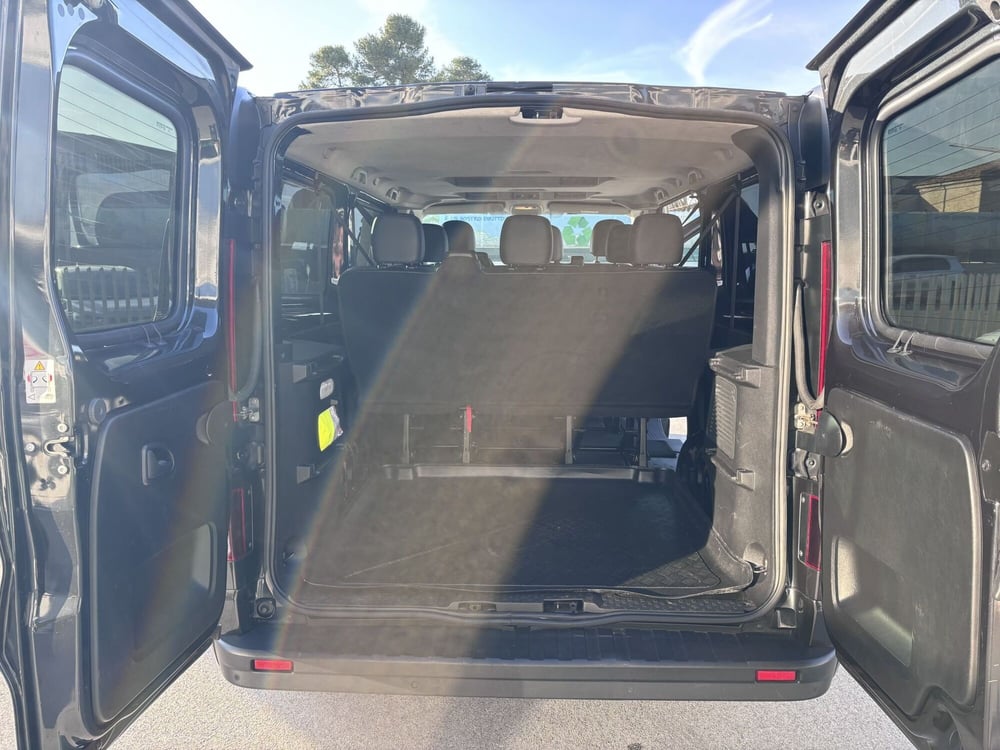 Opel Vivaro Furgone usata a Ancona (10)
