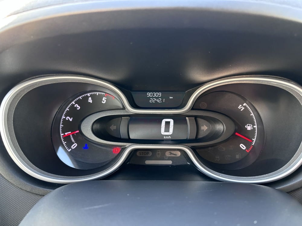 Opel Vivaro Furgone usata a Ancona (15)