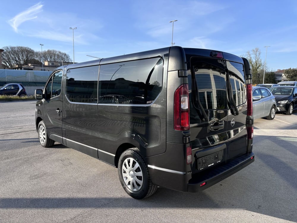 Opel Vivaro Furgone usata a Ancona (7)