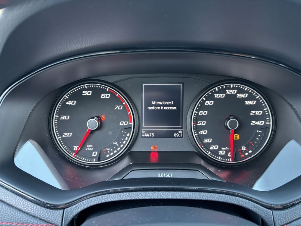 SEAT Arona usata a Ancona (15)