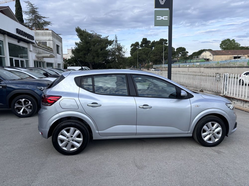 Dacia Sandero usata a Ancona (4)