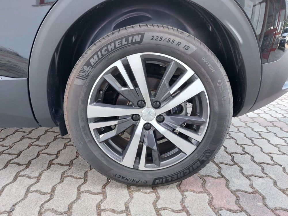 Peugeot 3008 usata a Pavia (14)