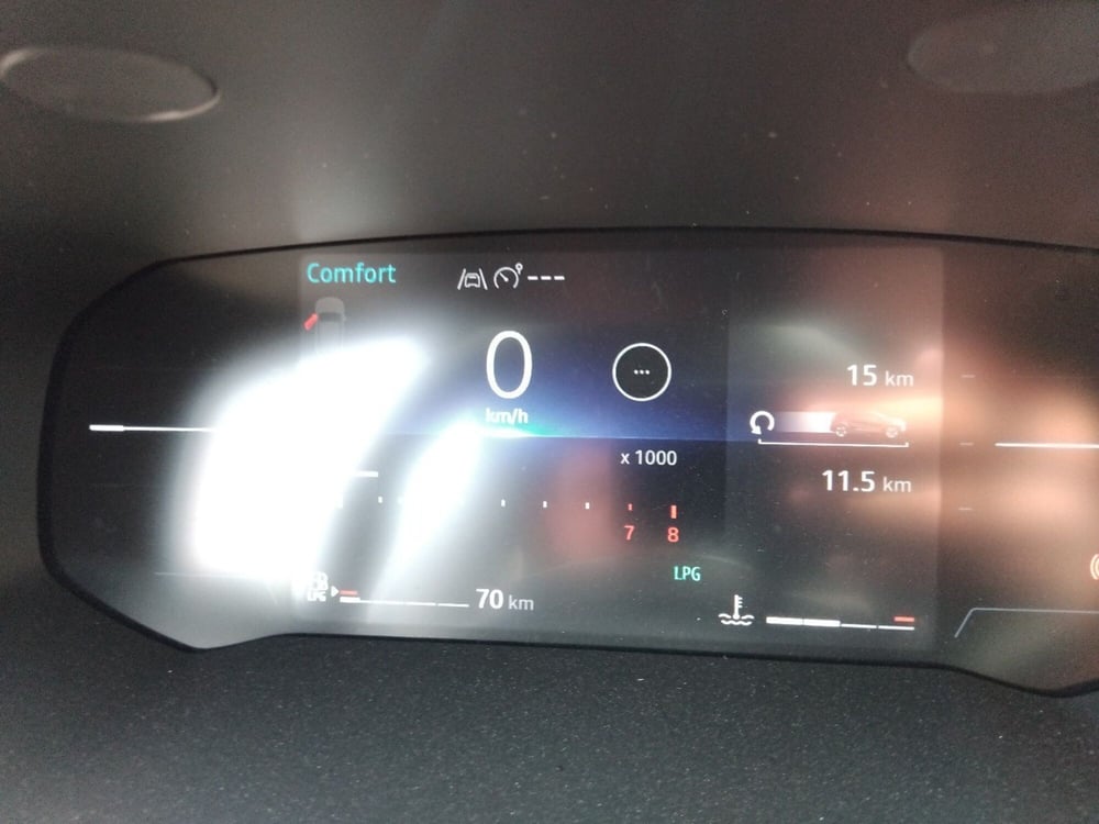 Renault Captur nuova a Roma (16)